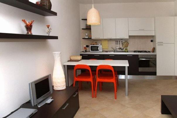 Cozy Lake Como Apartments Valmadrera Ngoại thất bức ảnh