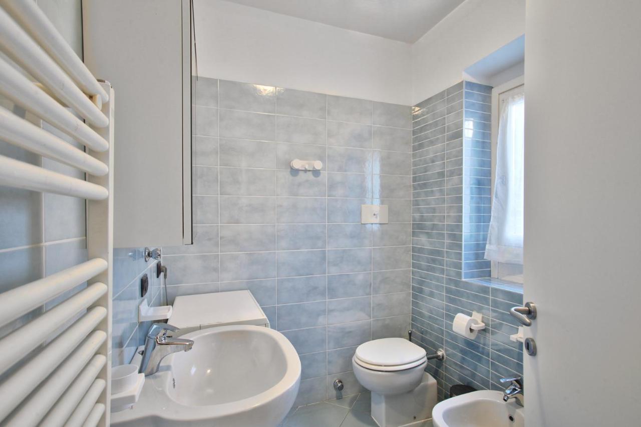 Cozy Lake Como Apartments Valmadrera Ngoại thất bức ảnh