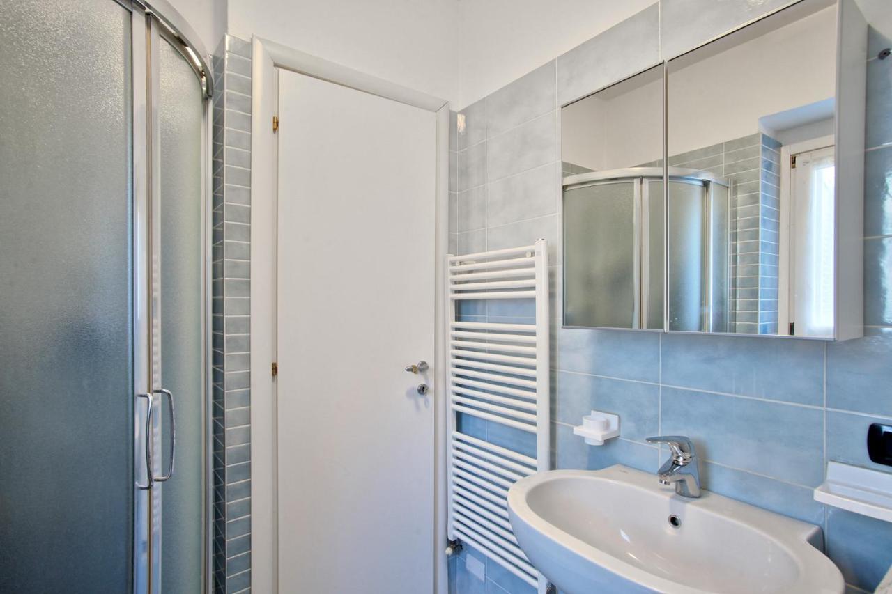Cozy Lake Como Apartments Valmadrera Ngoại thất bức ảnh